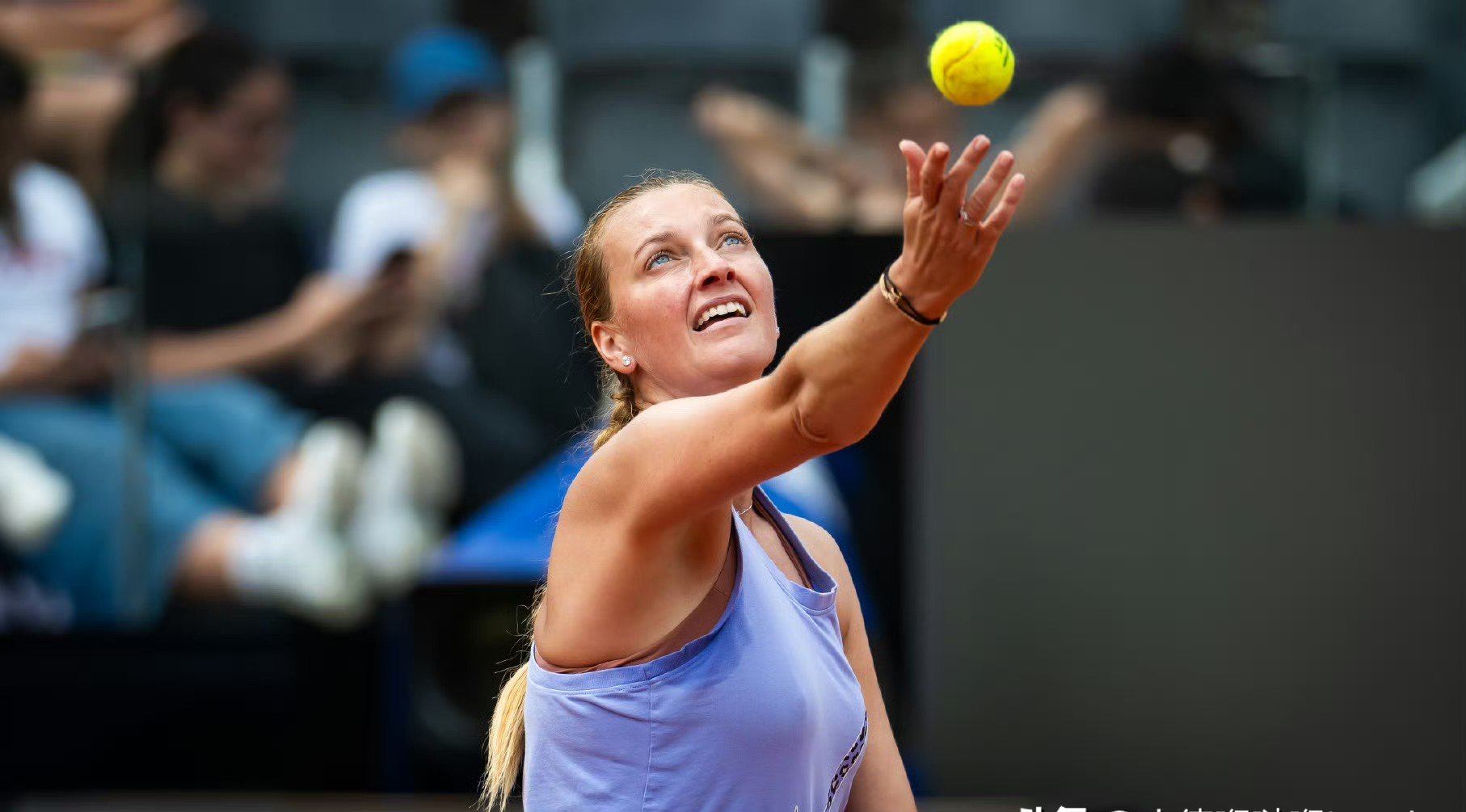 AYX手机版-关于科维托娃在利物浦比赛中重返赛场，出色防守引发热议！的信息-AYX手机版